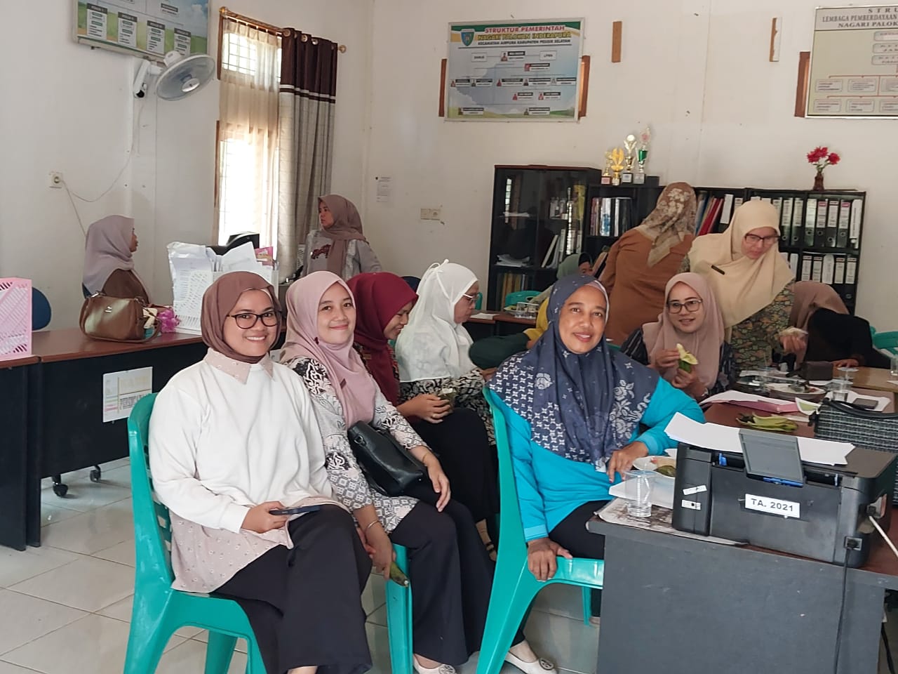 Pembinaan Administrasi Dasawisma Nagari Palokan Inderapura Wujudkan PKK yang Tertib dan Produktif