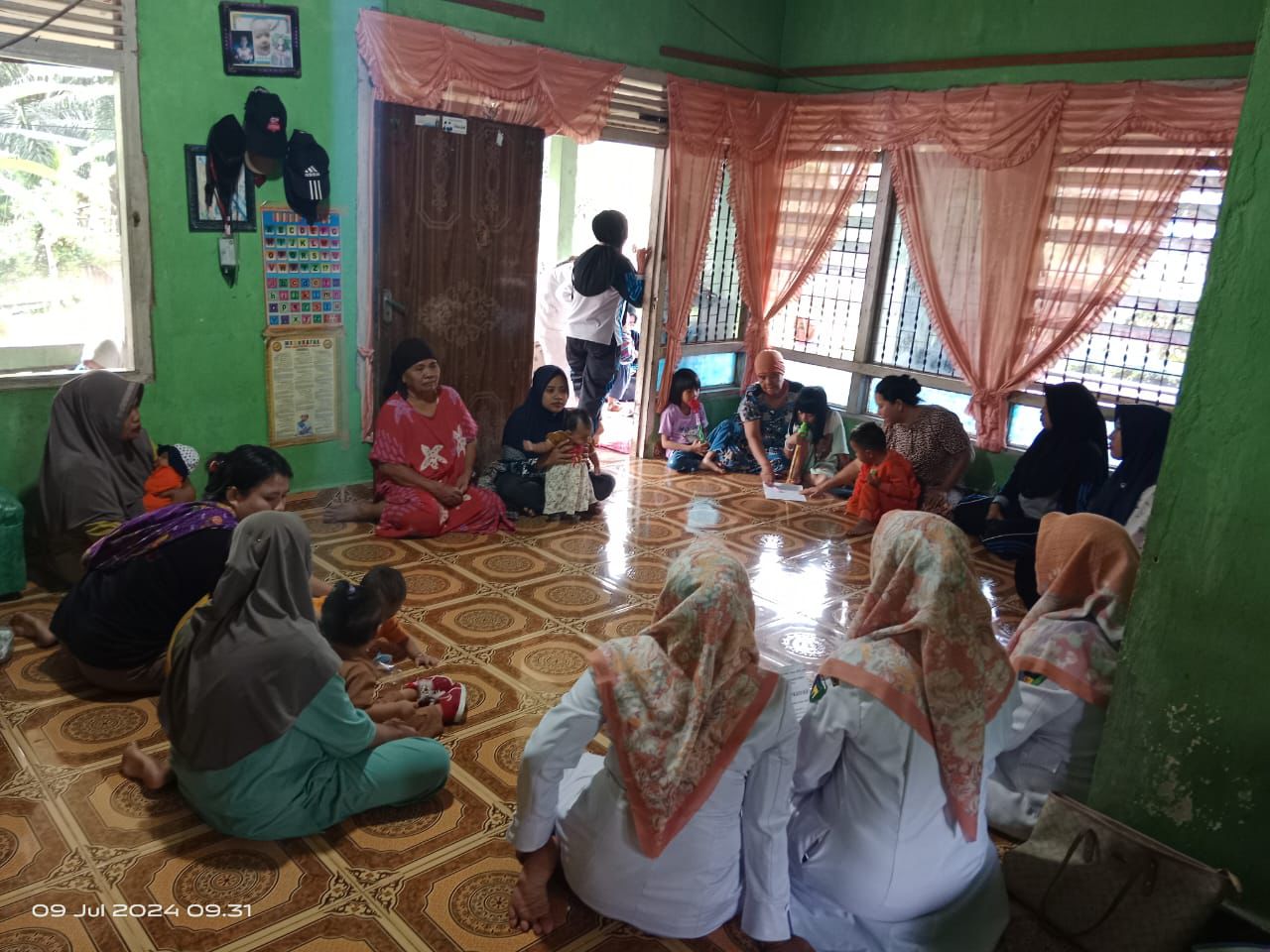 Puskesmas Rahul Tapan Lekukan Penyuluhan Pencegahan Kekerasan Terhadap Anak di Posyandu Pinang Wangi