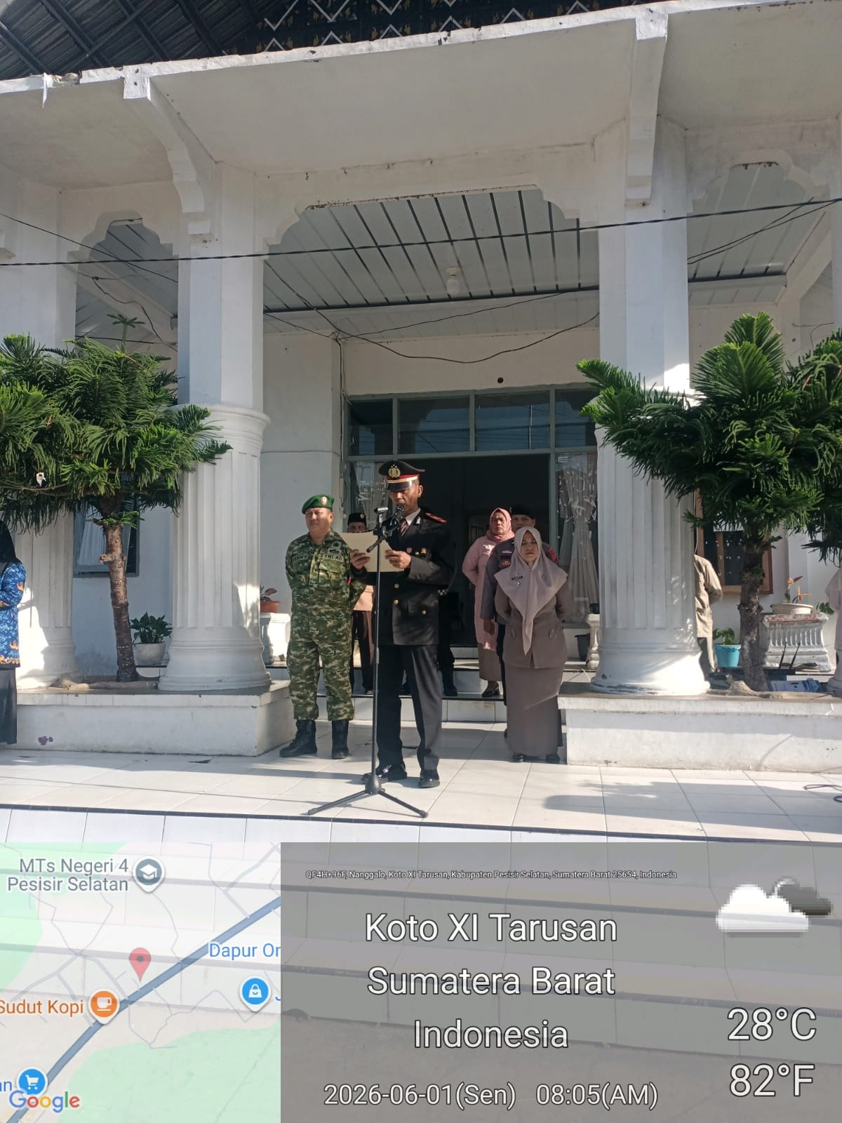 Kapolsek Koto XI Tarusan Pimpin Upacara Peringatan Hari Lahir Pancasila 2026