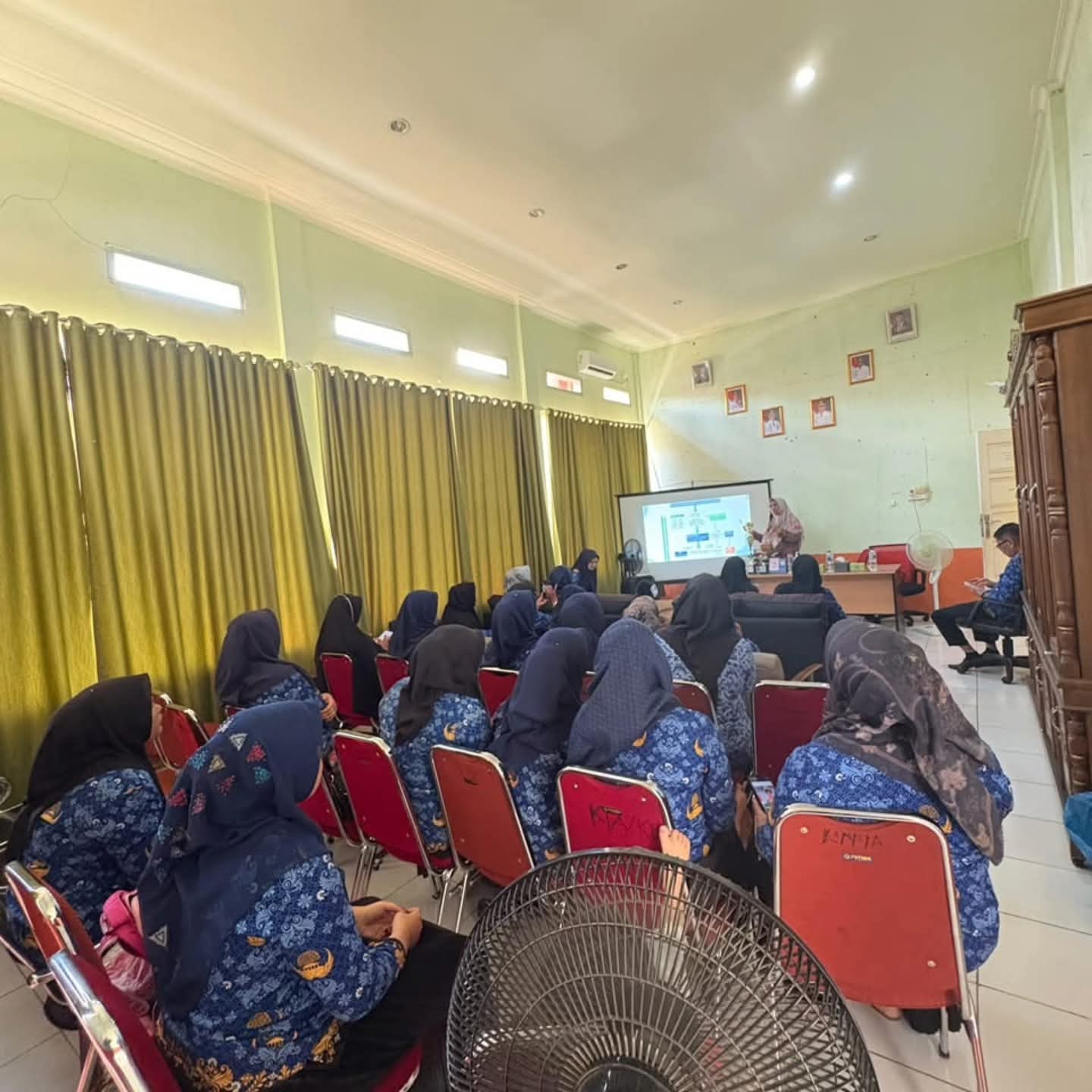 Dinkes PPKB Gelar Pendampingan Tim Dokter SpOG dan SpA Puskesmas Airpura