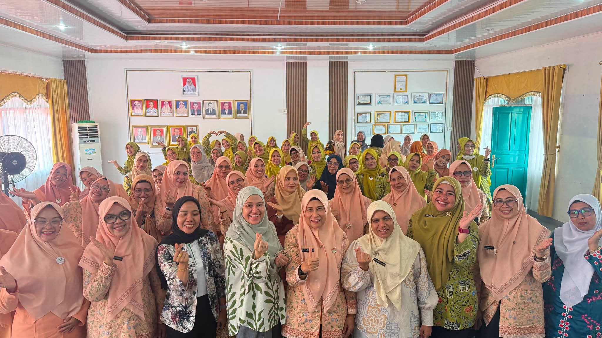 Dharma Wanita RSUD M. Zein Painan Bangun Kolaborasi Internasional dengan RS Mahkota Malaka