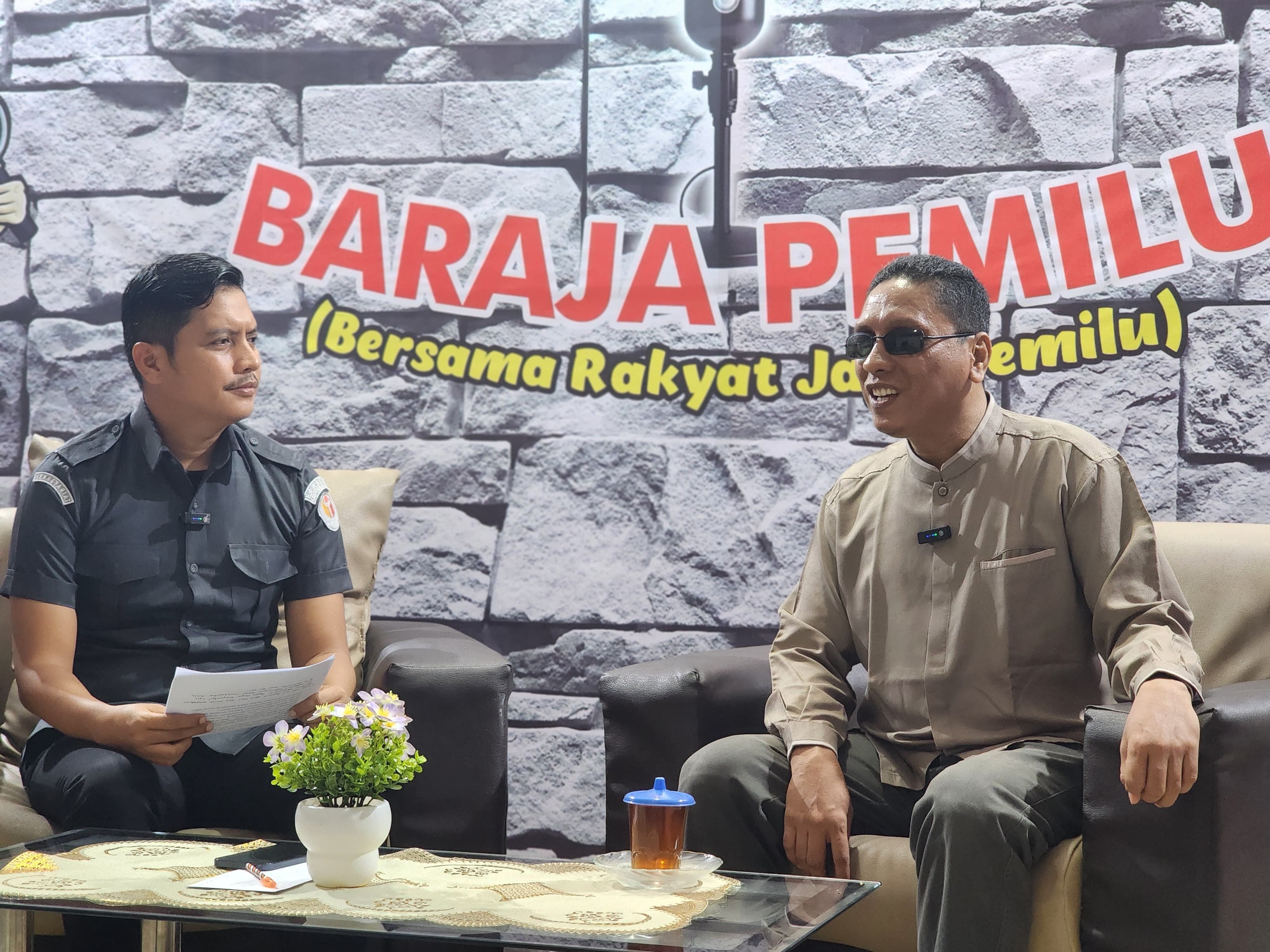 Bawaslu Hadirkan Ketua Pertuni Pesisir Selatan dalam Acara Podcast Bersama Rakyat Jaga Pemilu