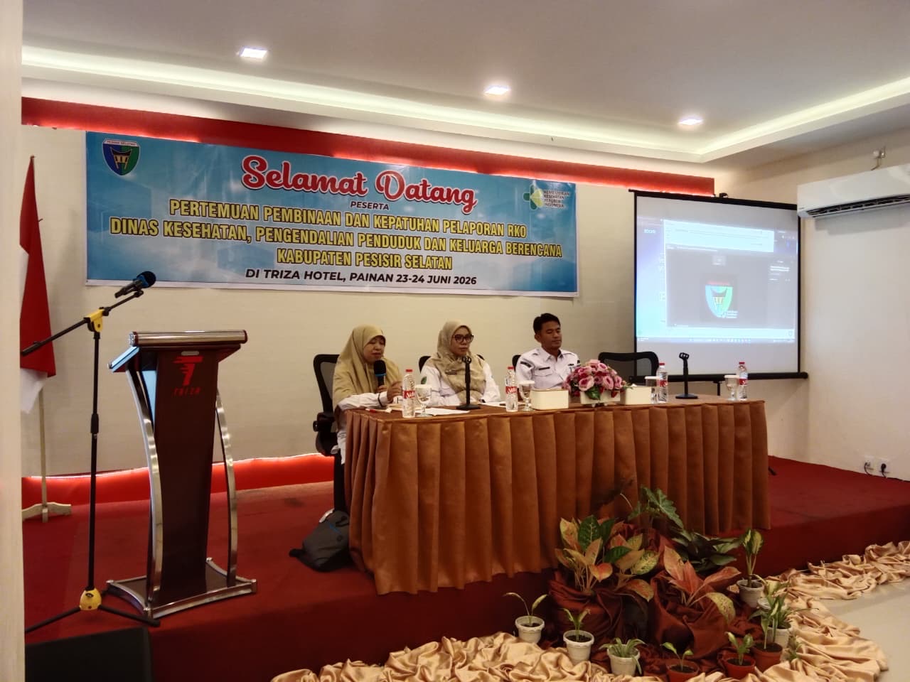 Jamin Ketersediaan Obat Puskesmas, Dinkes Pessel Gembleng Petugas Farmasi di Hotel Triza