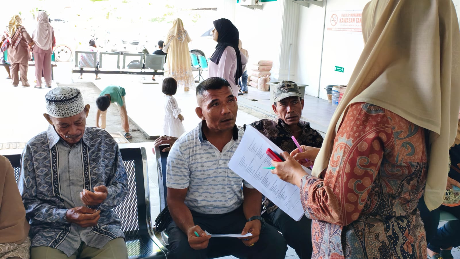 RSUD Dr. Muhammad Zein Painan Ajak Masyarakat Berpartisipasi dalam Survei Kepuasan Pelayanan