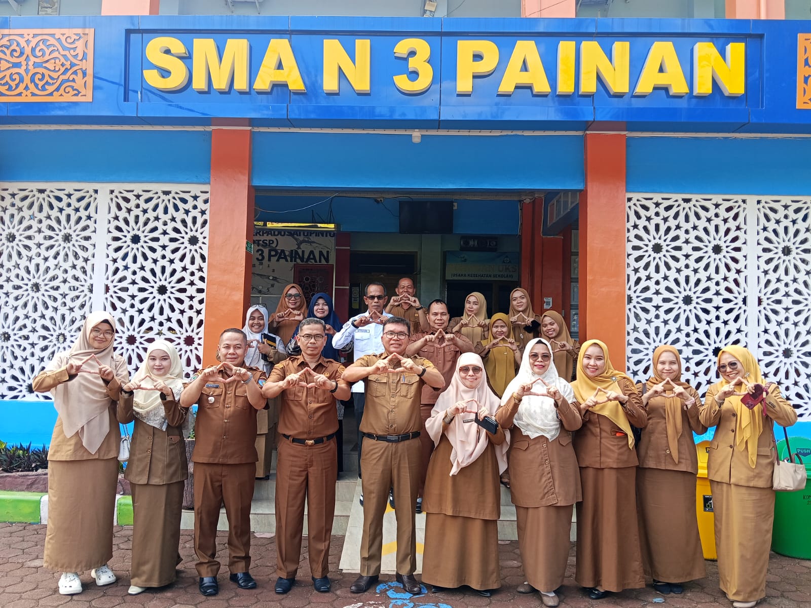 Pemkab Pesisir Selatan Perkuat Pelaksanaan UKS Melalui Pembinaan di SMA Negeri 3 Painan
