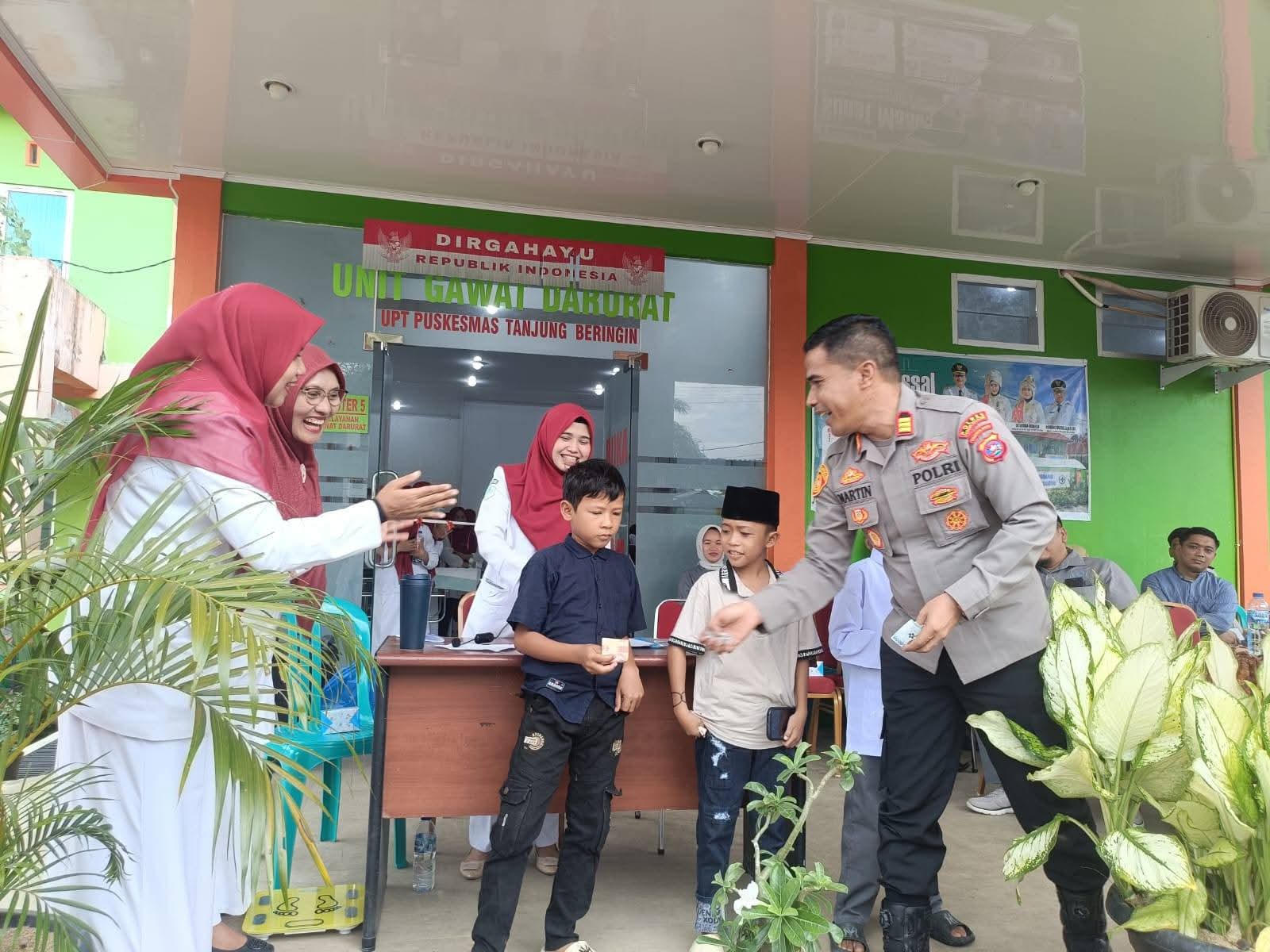 Peringati HUT Kemerdekaan RI ke-81, Puskesmas Tanjung Beringin Gelar Sunat Massal