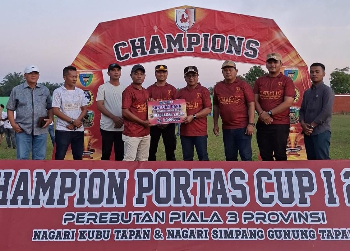 Wabup Risnaldi Tutup PORTAS Cup I, Ajak Pemuda Pesisir Selatan Ukir Prestasi Lewat Sepak Bola