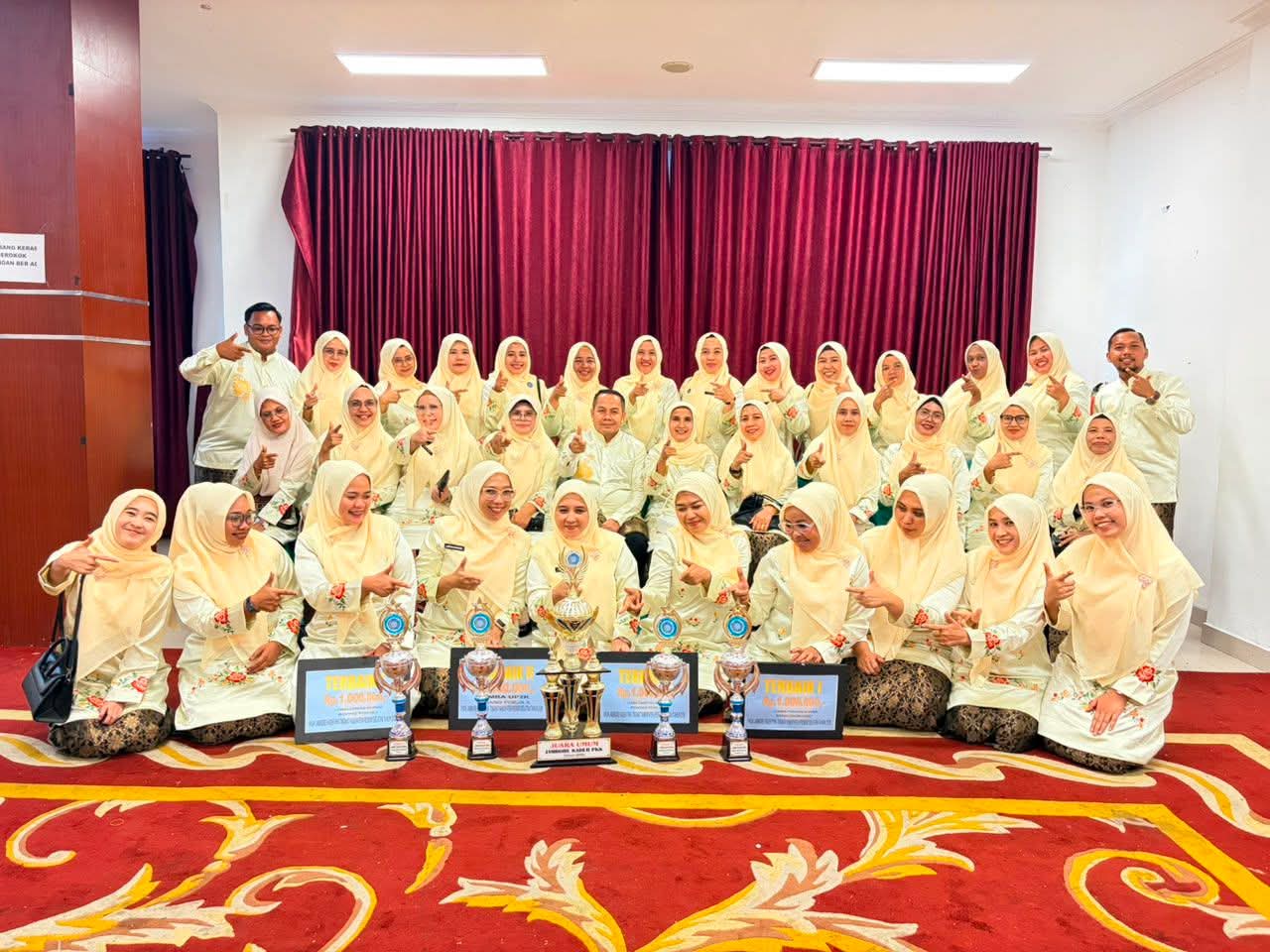TP-PKK IV Jurai Keluar sebagai Juara Umum Jambore PKK Pessel