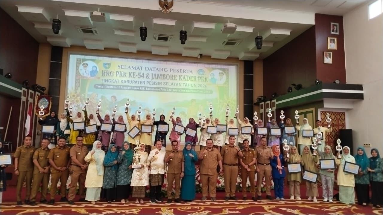 Resmi Ditutup Wakil Bupati Risnaldi Ibrahim, Jambore PKK Pessel Lahirkan Para Pemenang Kemanusiaan yang Nyata