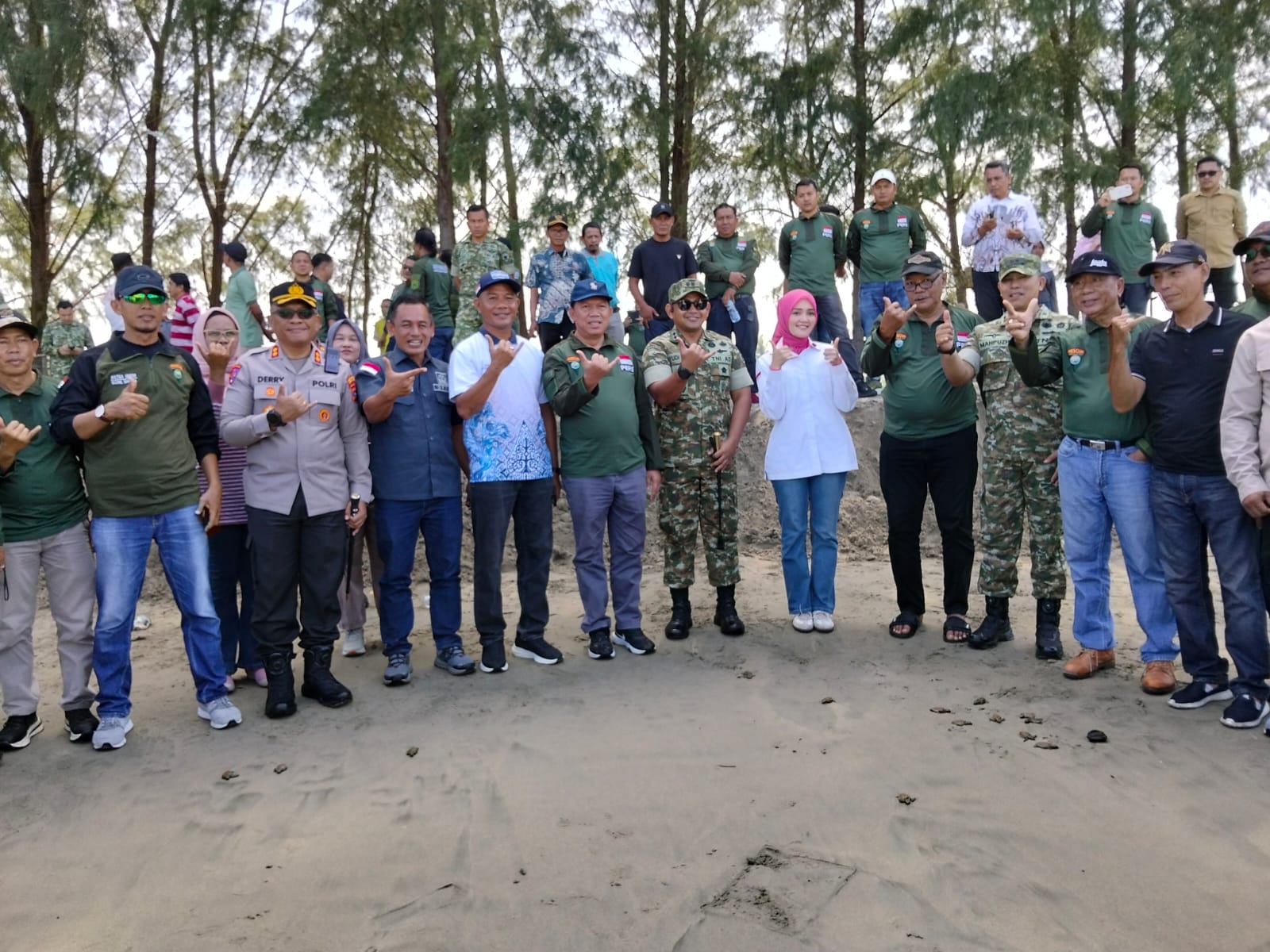 Dari Amping Parak, Soni Serukan Penyelamatan Mangrove dan Penyu demi Masa Depan Pesisir Selatan