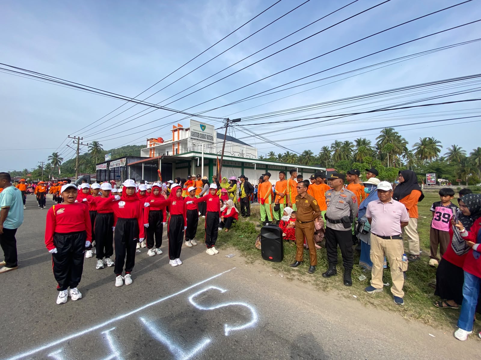 Semarak HUT RI ke-81, Ratusan Pelajar Se-Kecamatan Sutera Antusias Ikuti Lomba PBB