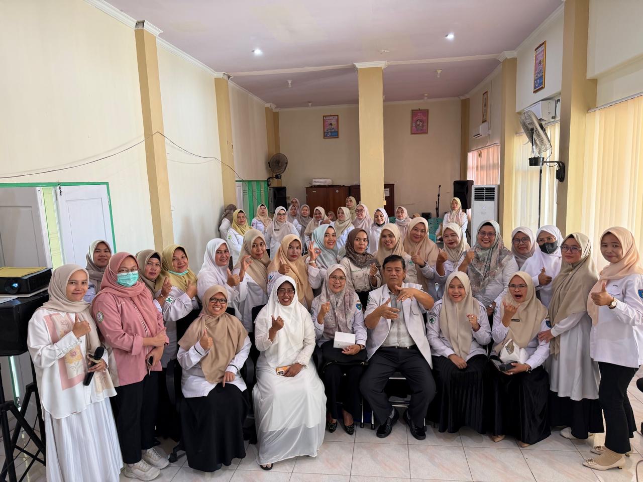 Upaya Penurunan AKI dan AKB, Dinas Kesehatan Pessel Gelar Pertemuan Evaluasi Bersama Puskesmas dan Rumah Sakit