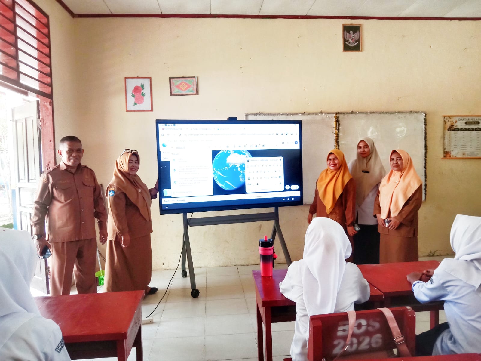 Tingkatkan Kualitas Proses Belajar Mengajar, SMP Negeri 2 Bayang Terapkan Pembelajaran Berbasis Digital