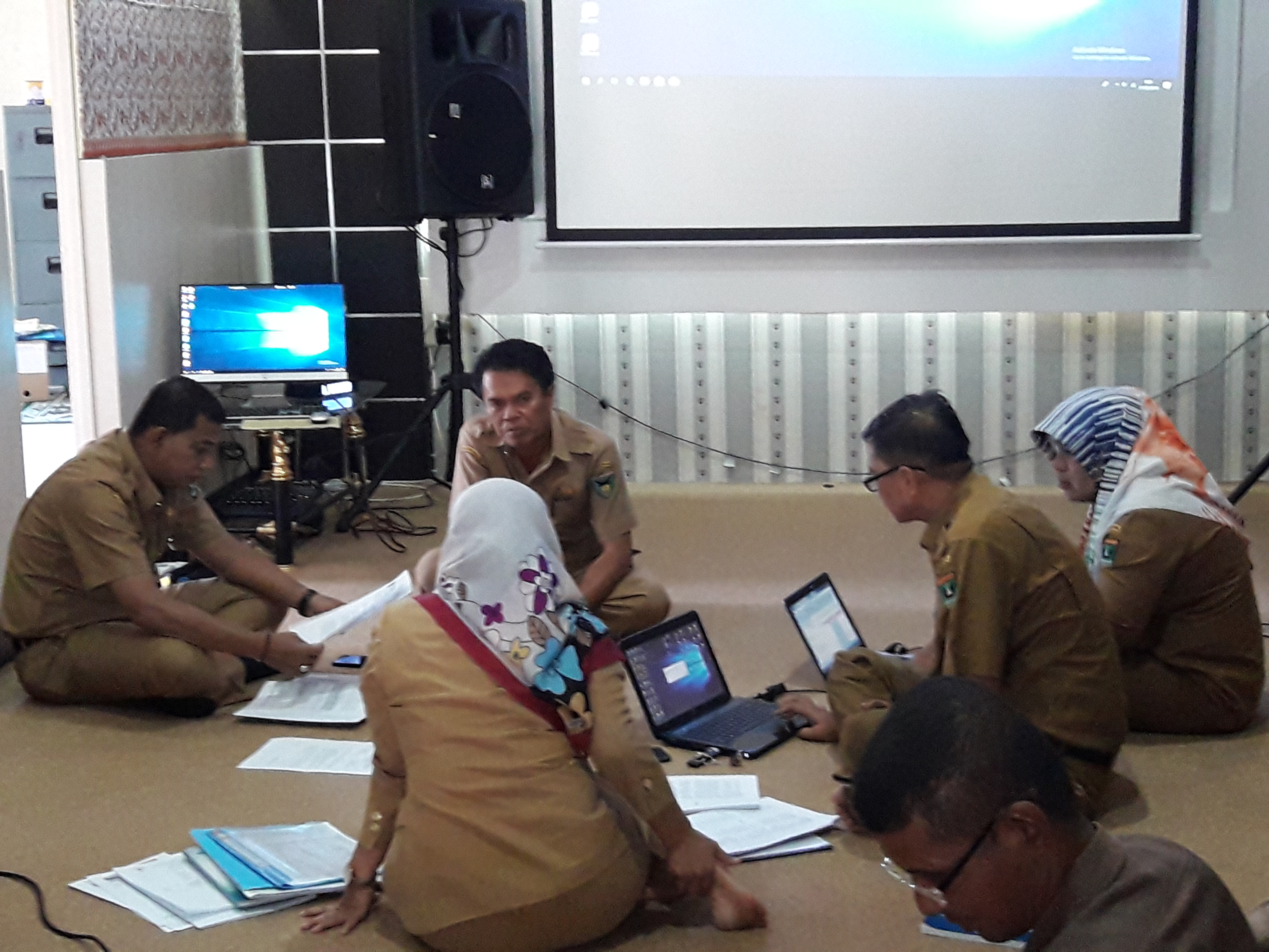 Diskerpus Pessel Dikunjugi Tim Pengawas Kearsipan Eksternal Prov. Sumbar 