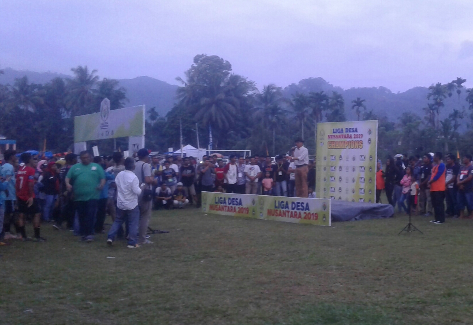 Bupati Hendrajoni Tutup LDN, Nagari IV Koto Hilie Juara Liga Desa Nusantara Seri Keb Pessel 2019.