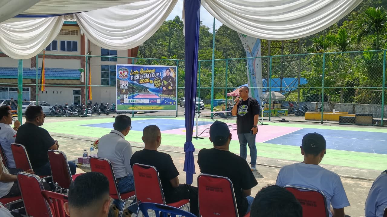 Kepala Disparbudpora Pessel Ronal Bernando Buka Acara Lisda Hendrajoni Pickleball Cup I 2026