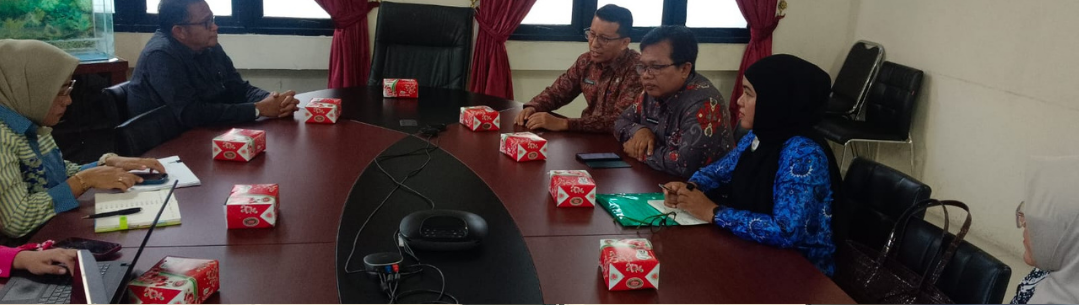 WNI Lama Bermukim di Malaysia Belum Punya NIK, Disdukcapil Pessel Lakukan Koordinasi