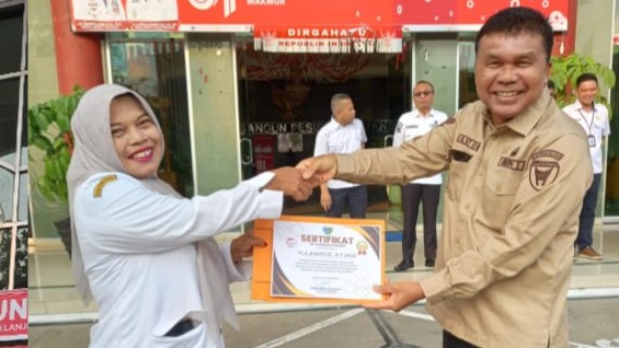 Yuliharce Raih Penghargaan ASN Terbaik September 2026 di Sekretariat Daerah Pesisir Selatan