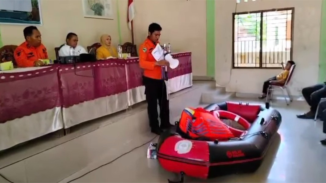Tingkatkan Kesiapsiagaan, BPBD Pessel Gelar Pengenalan Peralatan Kebencanaan