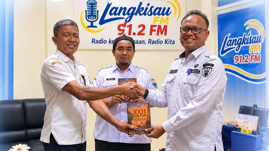 Dispusip Pessel Dorong Pantun Minang Tetap Hidup di Tengah Generasi Digital