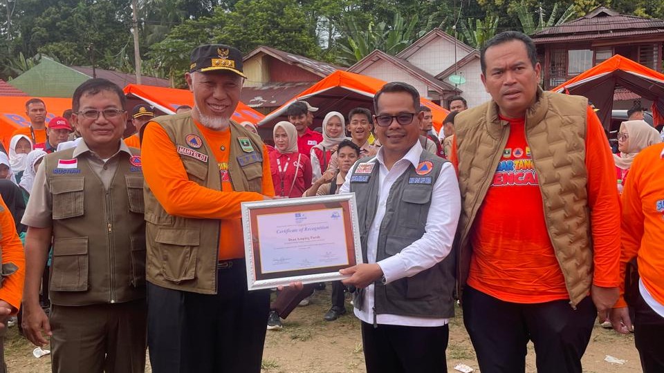 Pesisir Selatan Raih Penghargaan UNESCO Tsunami Ready Community
