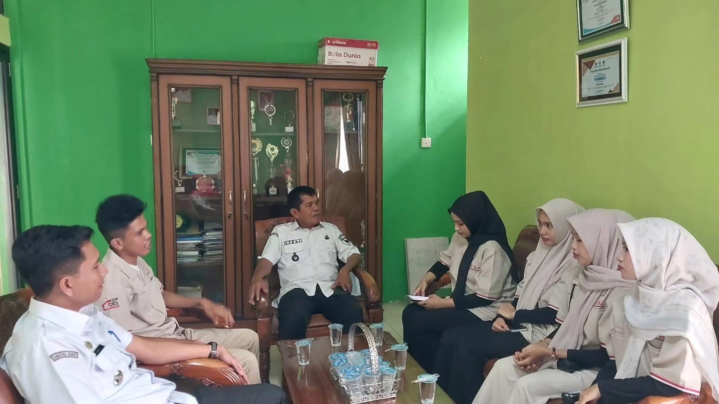 Perkuat Sinergi Ekonomi Nagari, Camat Airpura Terima Kunjungan Silaturahmi Manajer KDMP dari Empat Nagari