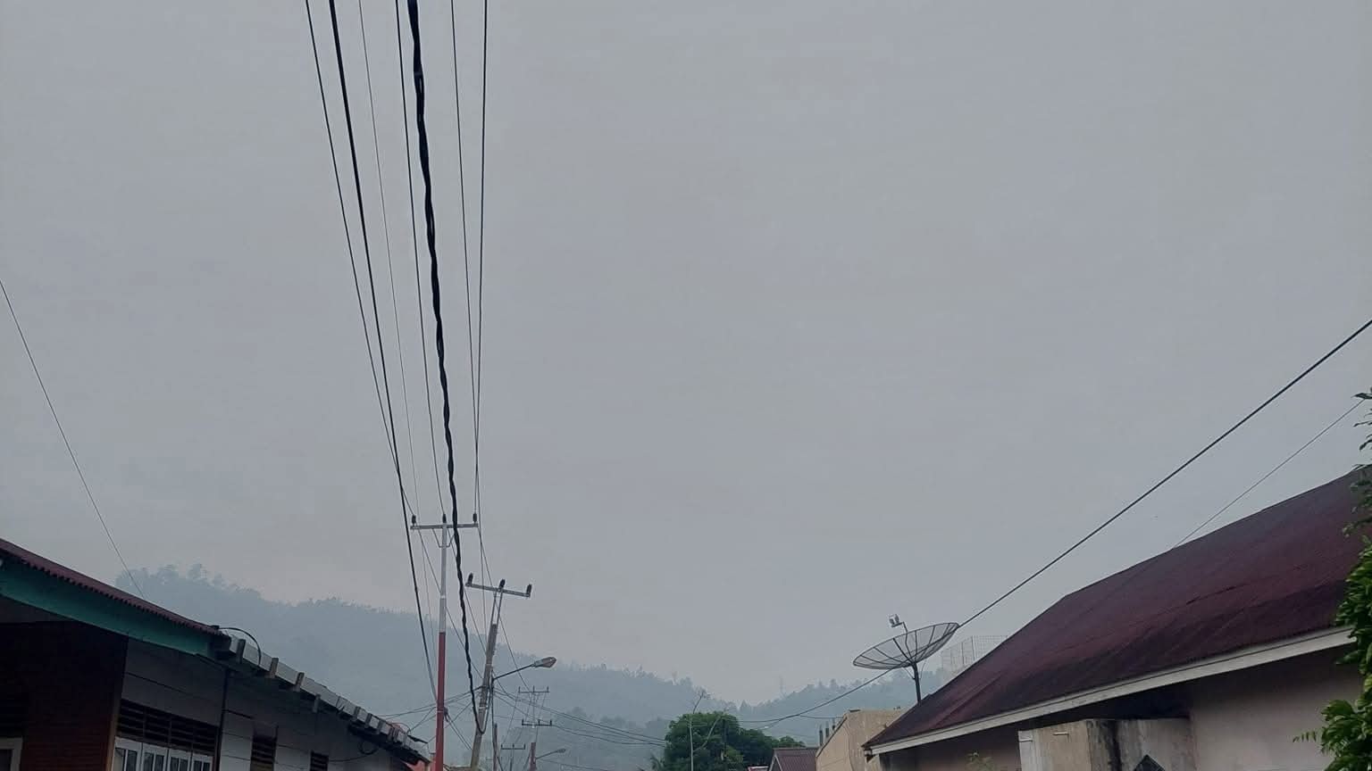 Bupati Hendrajoni Terbitkan Surat Edaran Antisipasi Kabut Asap