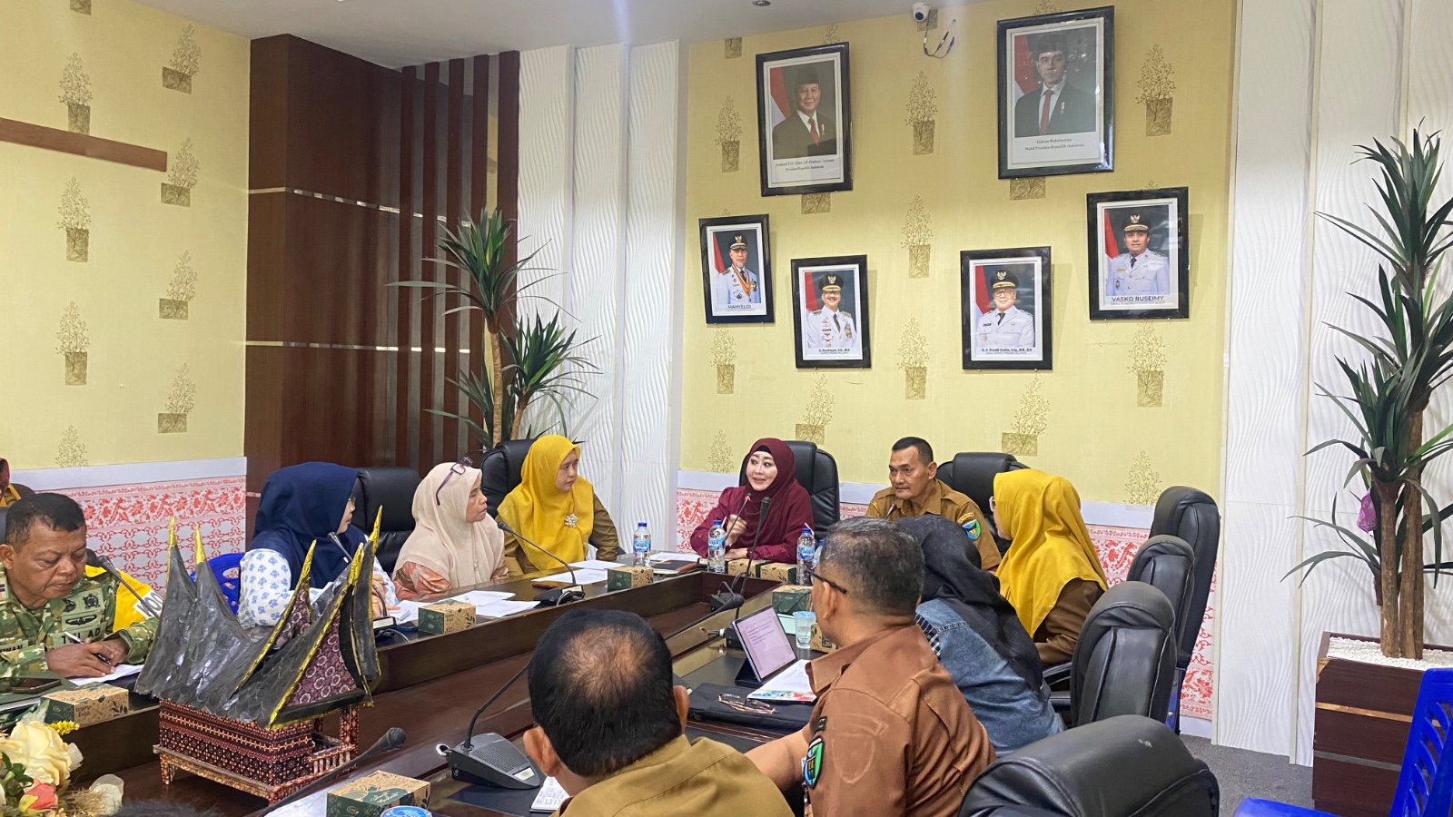 Sambut Dakwah Wisata BKMT November 2026, Ketua BKMT Pessel Lisda Hendrajoni Pimpin Rapat Persiapan Bersama Lintas OPD