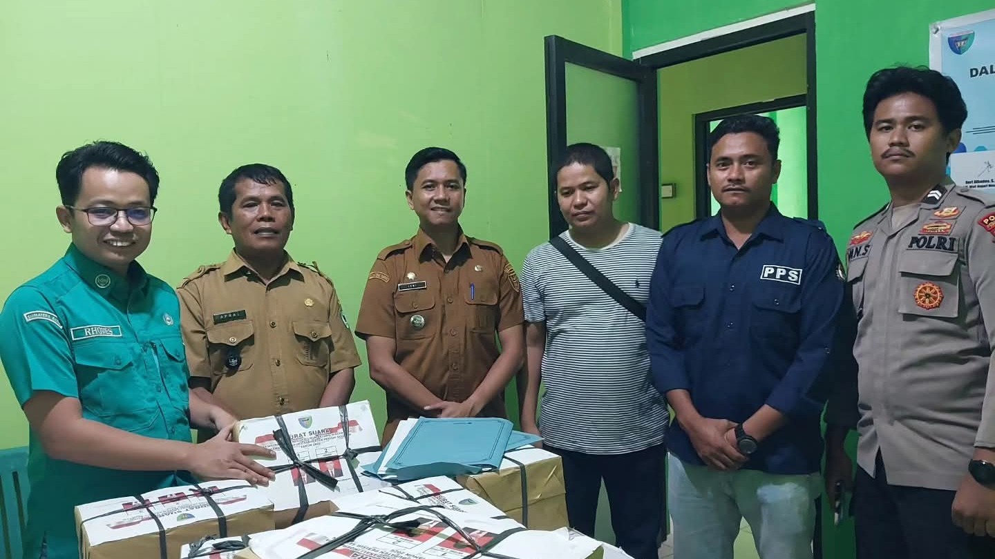 Kecamatan Airpura Terima Distribusi Surat Suara Pilwana 2026, Persiapan Pemilihan Kian Matang