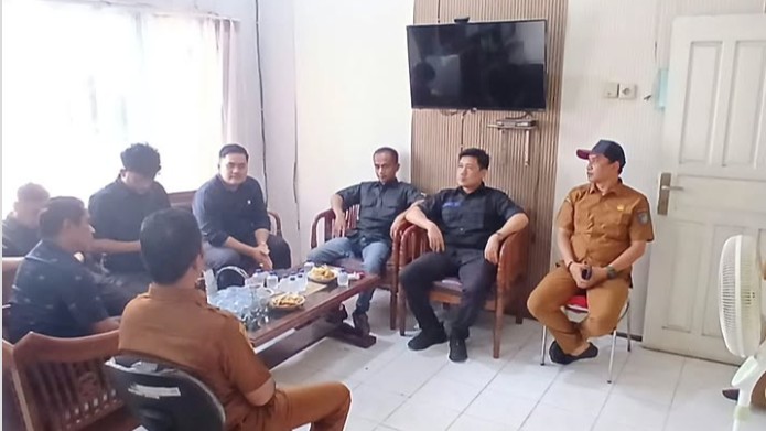Dinas Koperasi Pessel Terima Kunjungan DPRD Dharmasraya, Perkuat Sinergi Pengembangan UMKM