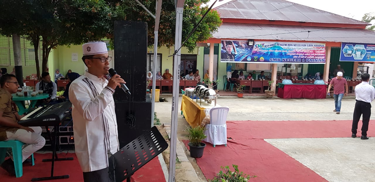 SMKN 1 Painan Gelar Buka Bersama, Dapat Meningkatkan Kemapuan Niaga Siswa   