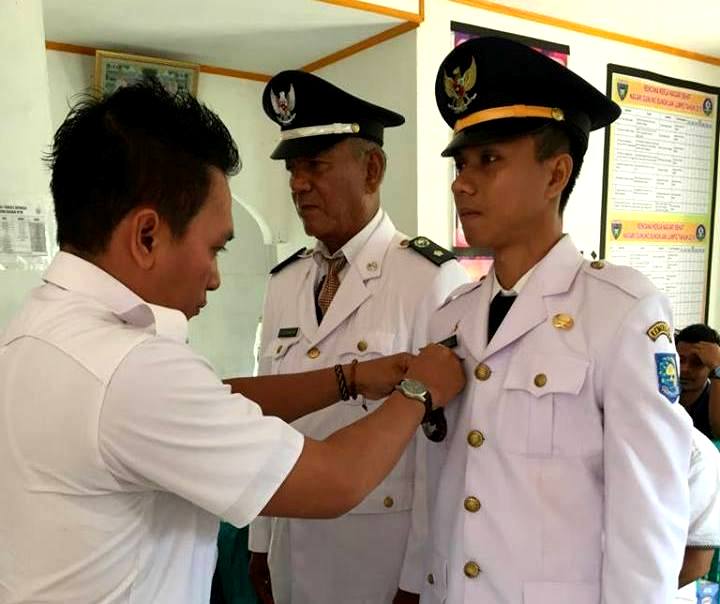 Sertijab Wali Nagari Gunung Bungkuk kecamatan IV JUrai Pessel dari Aidil Khatib Mingkudum kepada pejabat wali Nagari Legiandru