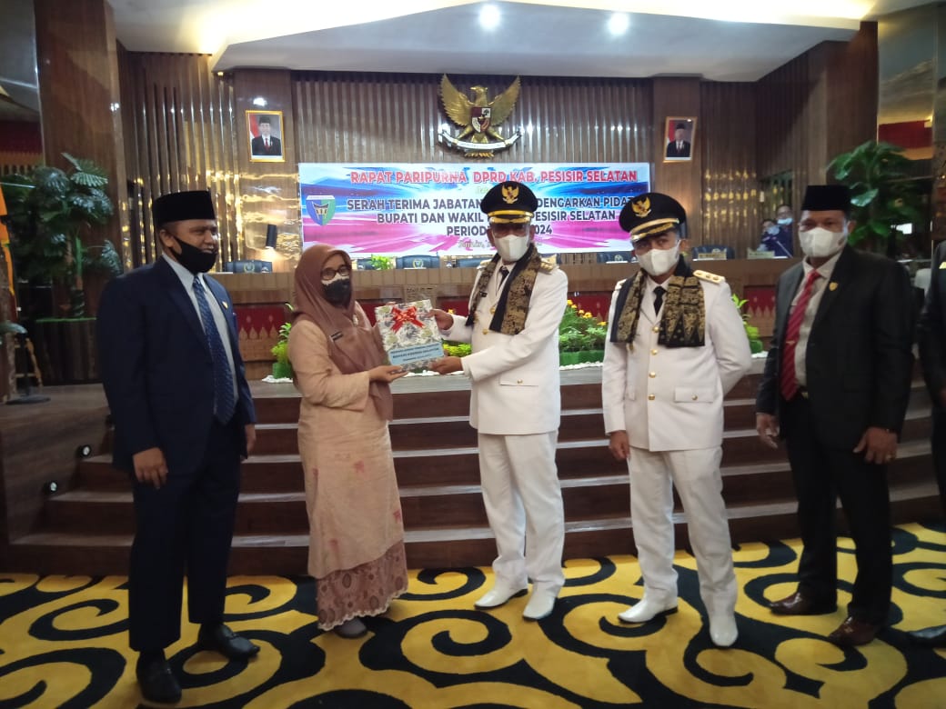 DPRD Pessel Gelar Rapat Paripurna Serah Terima Jabatan Bupati dan Wakil Bupati Periode 2021-2024