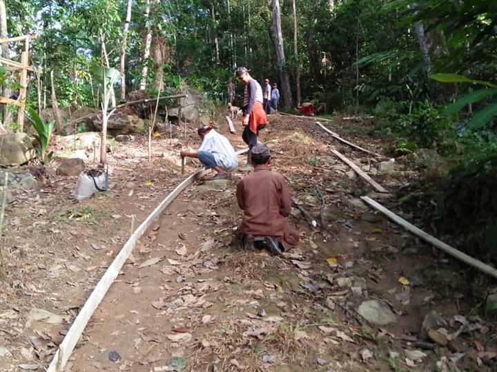Masyarakat Puluik-Puluik atasi kesulitan transportasi bangun jalan rabat beton melalui dana desa