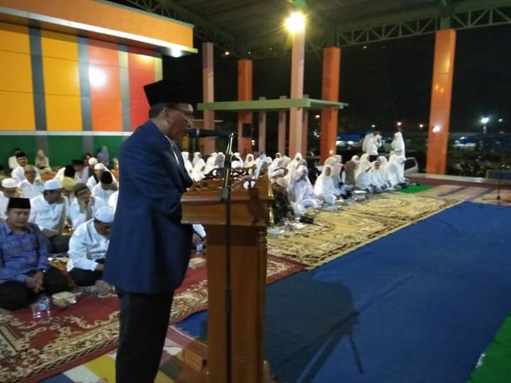 Meski Diguyur Hujan,  Kegiatan Tabligh Akbar dan Zikir Bersama Berlangsung Khidmat