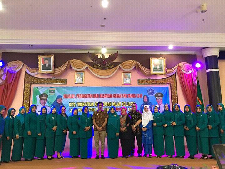 TP-PKK Raih Penghargaan Terbaik Tingkat Sumbar Pada HUT PKK 2018