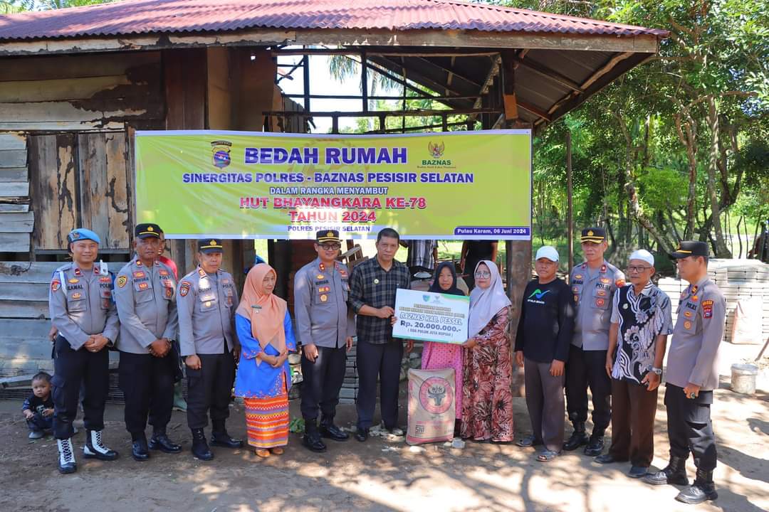 Baznas Bersama Polres Lakukan Kegiatan Rehab Rumah Tidak Layak Huni