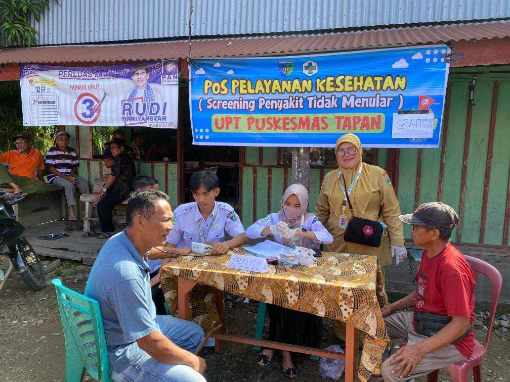 Puskesmas Tapan Lakukan Pelayanan Kesehatan Masyarakat Saat Hari Pasar