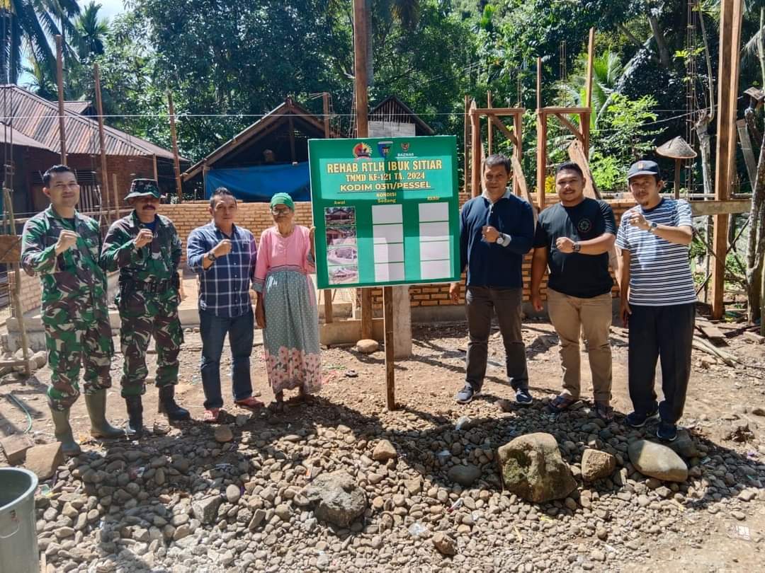 Dukung Kegiatan TMMD ke 121, Baznas Kabupaten Pesisir Selatan Lakukan Bedah RTLH