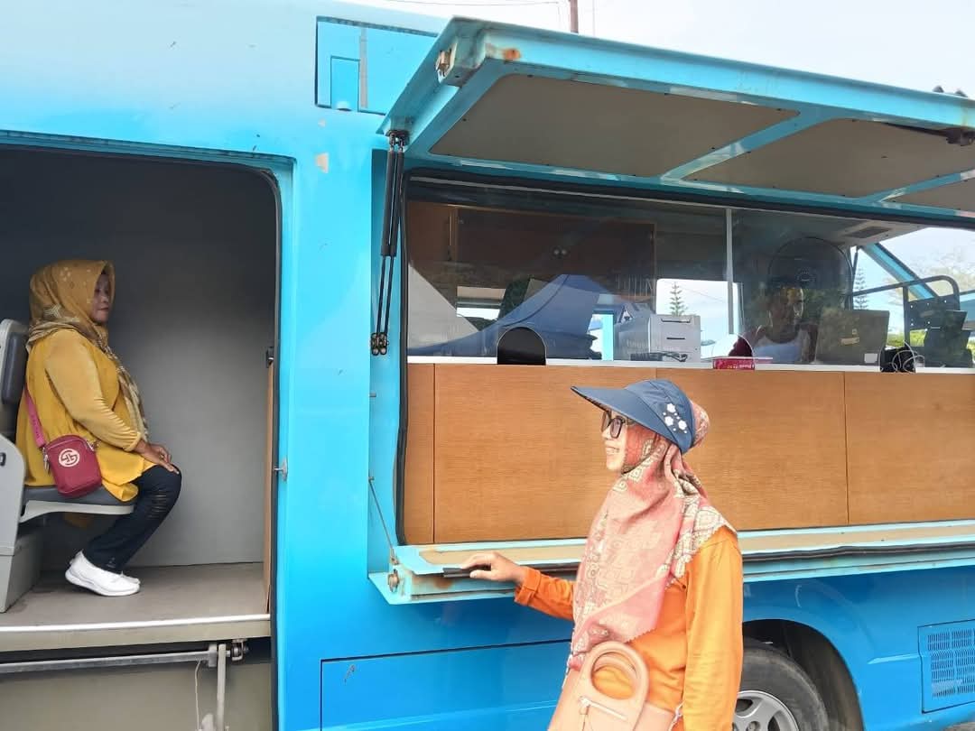 Disdukcapil Pesisir Selatan Hadirkan Layanan Langsung di Launching Car Free Day Pantai Carocok Painan