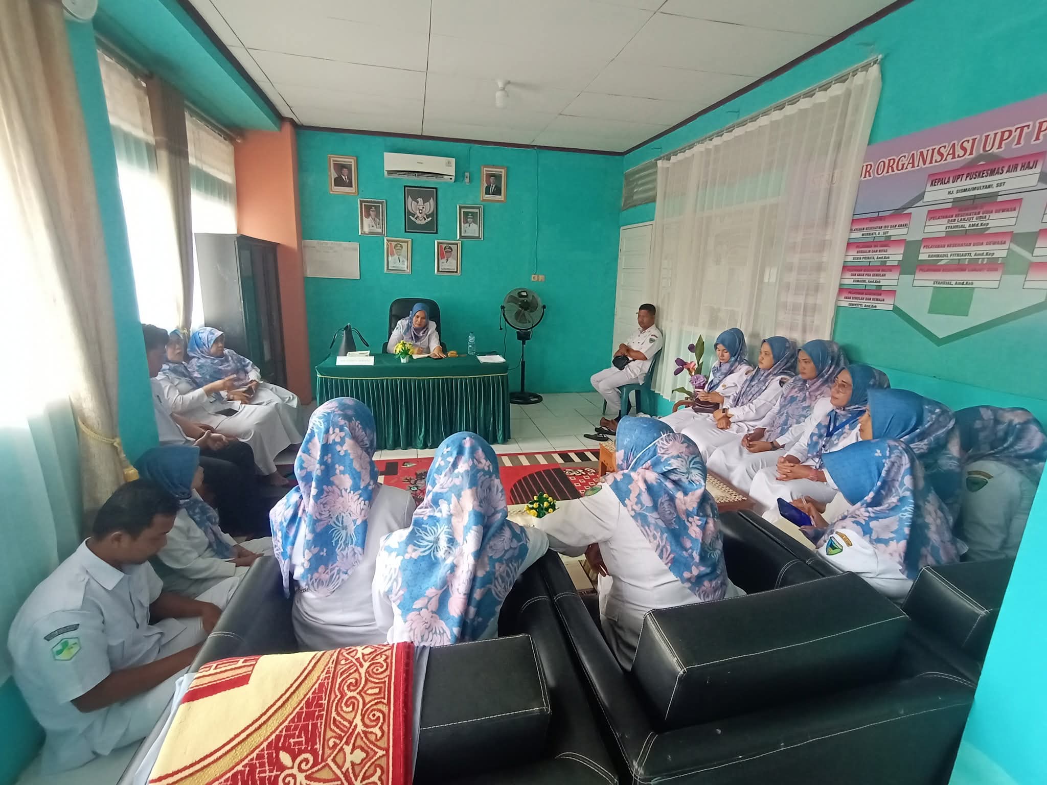 Puskesmas Air Haji Gelar Staf Meeting Bahas Peningkatan Layanan Kesehatan