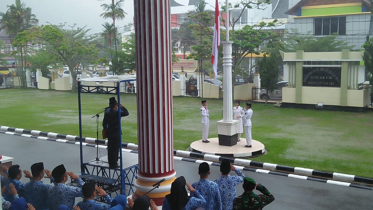 Meski Diguyur Hujan, Upacara Peringatan Hari Lahir Pancasila Tetap Khidmat