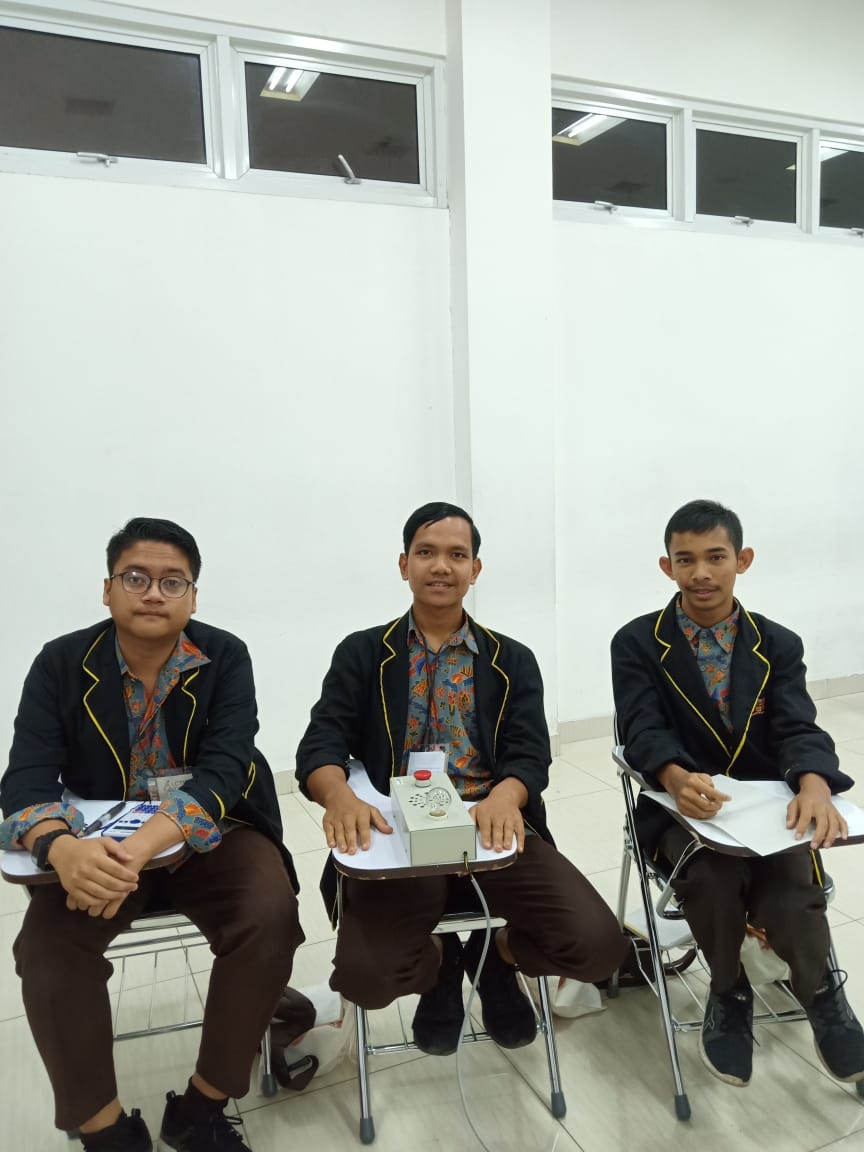Tiga Siswa SMAN 2 Painan Juara I Lomba LCTIP Tingkat Nasional 2019