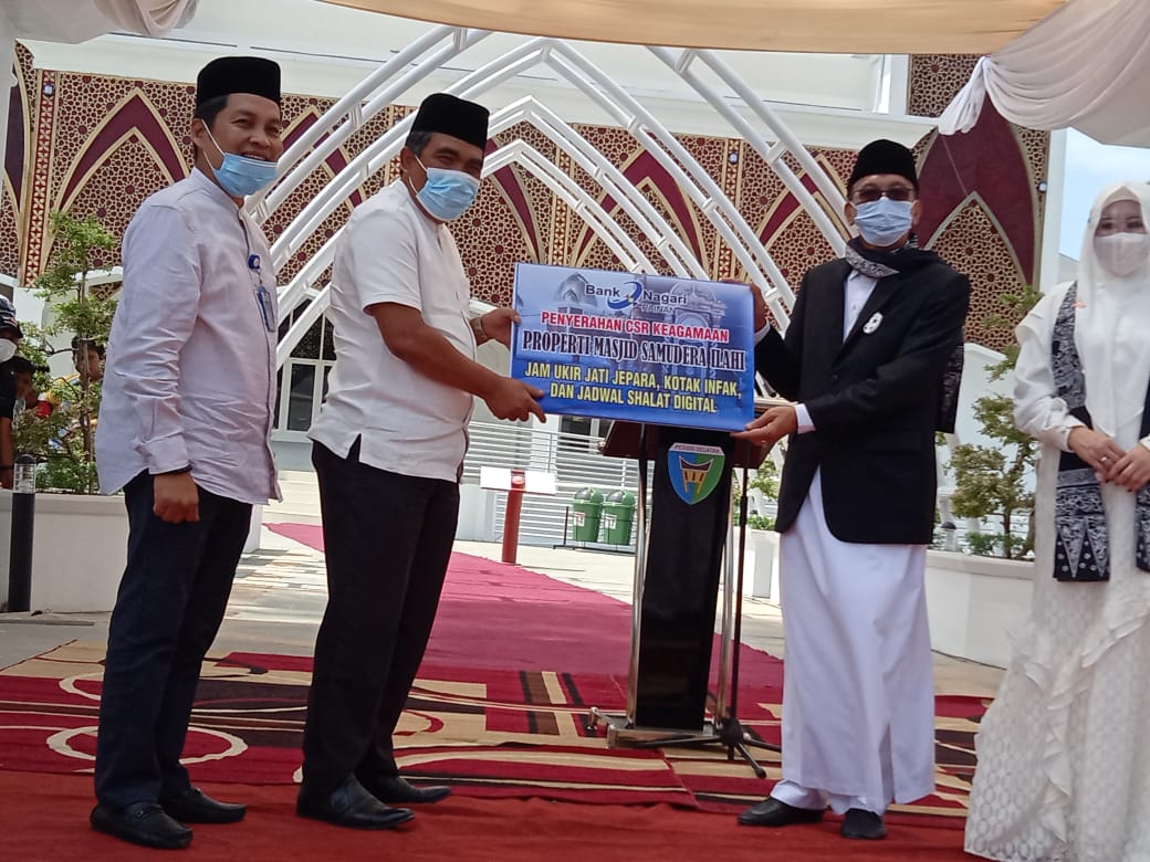 Bank Nagari Salurkan CSR Keagamaan Untuk Mesjid Samudra Ilahi