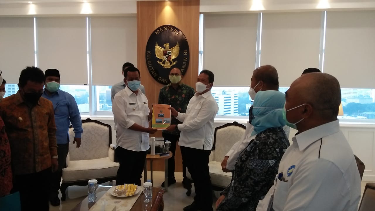 Bupati Temui Menteri Kelautan Bahas Potensi Kelautan Dan Perikanan