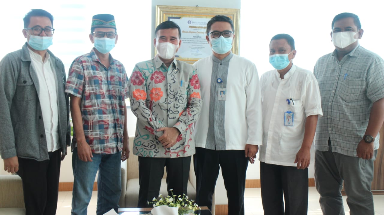Alirman Sori Pantau Program PEN Terhadap Koperasi Dan UMKM Di Bank Nagari Cabang Painan