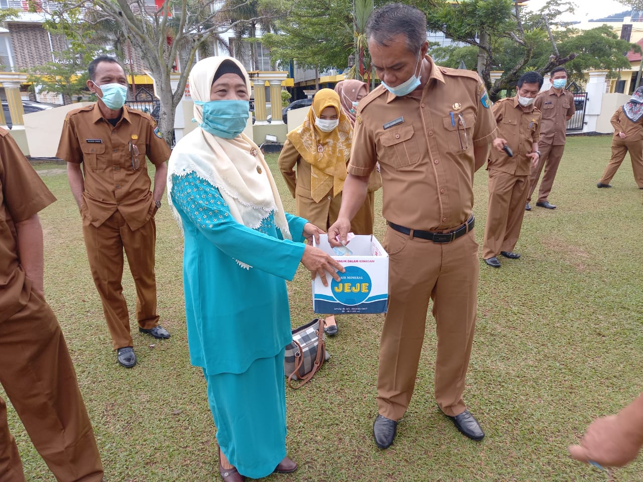 Tim PKK dan GOW Pessel Galang Dana Untuk Palestina