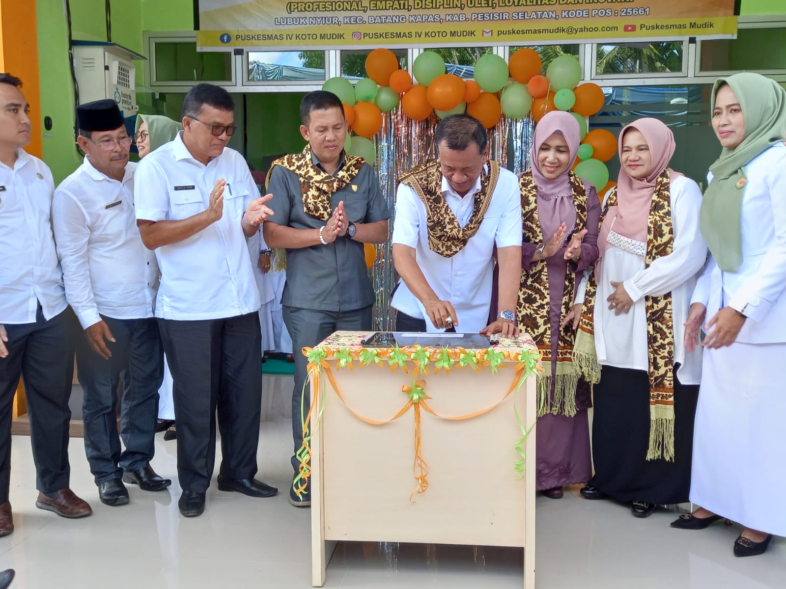 Bupati Rusma Yul Anwar Resmikan Gedung UPT Puskesmas IV Koto Mudiek