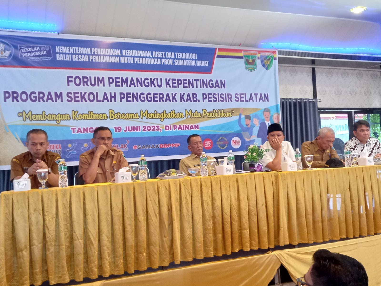 Bupati Rusma Yul Anwar Hadiri  Forum Pemangku Kepentingan  Program Sekolah Penggerak