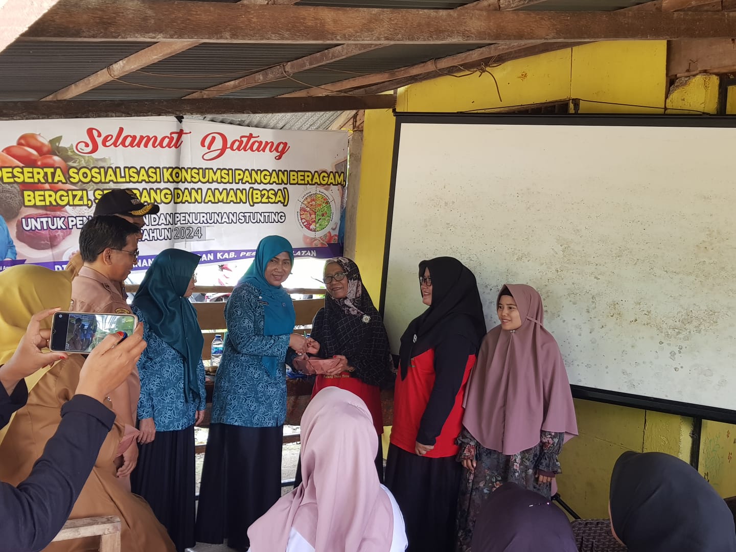 Ketua TP-PKK Pesisir Selatan Hadiri Sosialisasi Gerakan Sadar Pangan B2SA